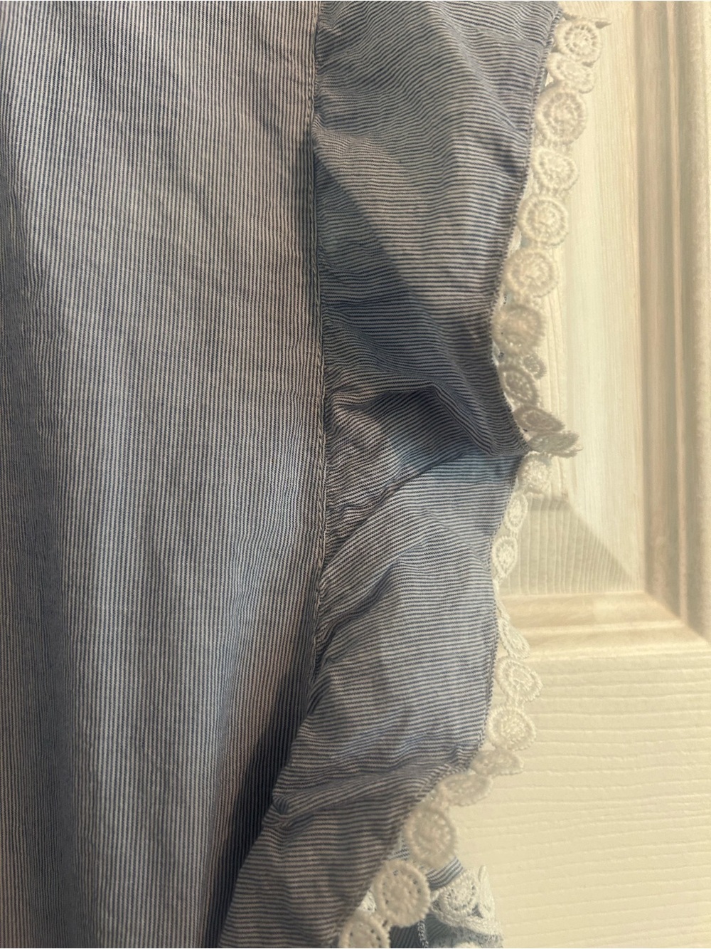 Crochet Loft Flutter Sleeve Top - Light Blue and white pin-stripe lace details L - Picture 9 of 11